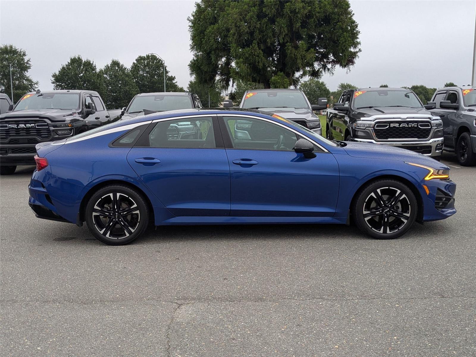 2022 Kia K5 GT-Line photo 4