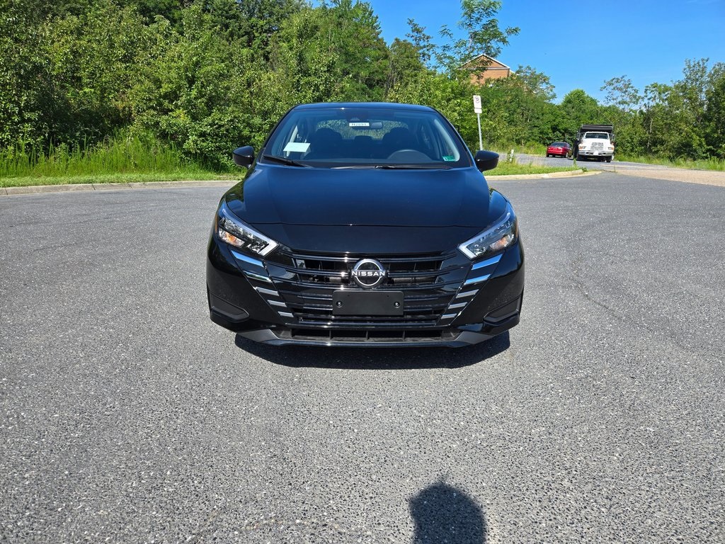 2025 Nissan Versa SV photo 8