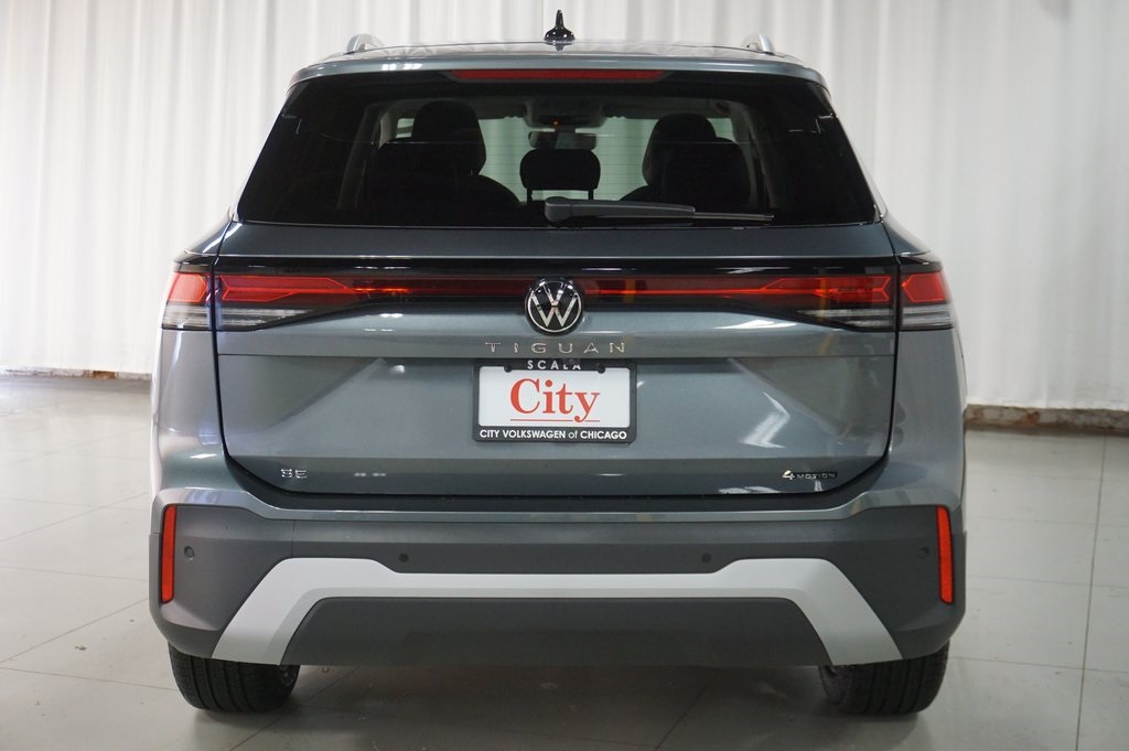 2025 Volkswagen Tiguan SE photo 4