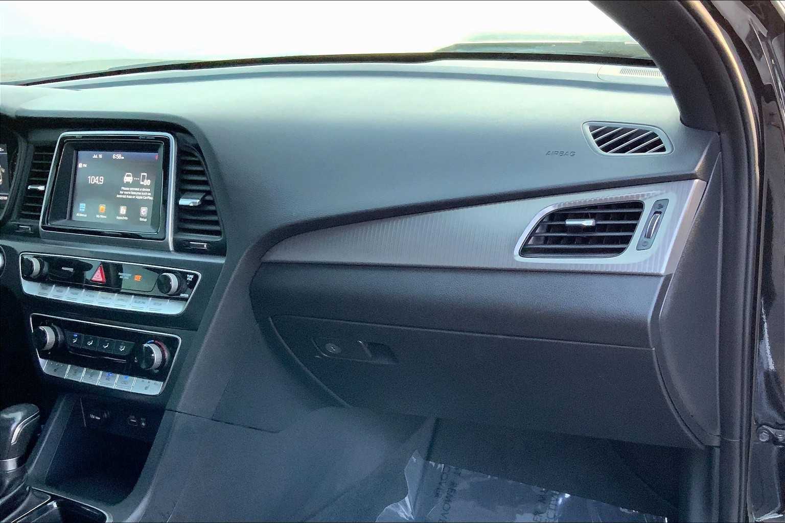 2018 Hyundai Sonata Sport photo 18