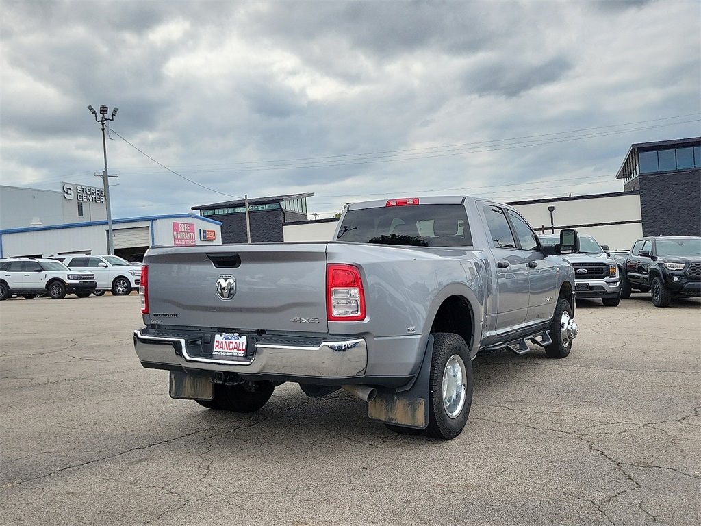 2024 Ram 3500 Big Horn photo 5