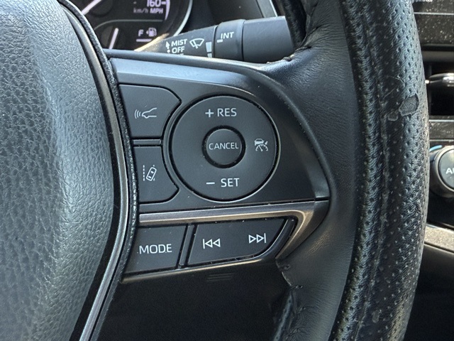 2021 Toyota Camry Hybrid SE photo 19