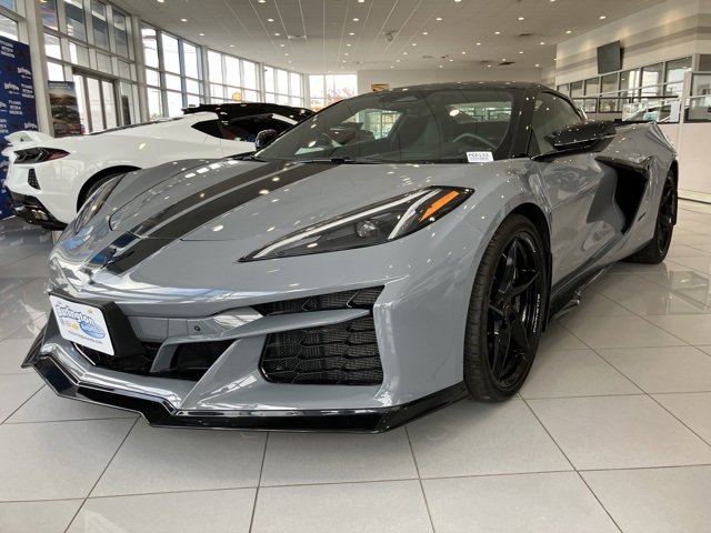 2025 Chevrolet Corvette E-Ray 2LZ photo 4