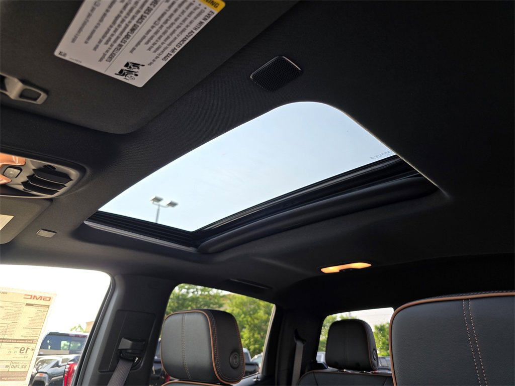 2025 Gmc Canyon AT4 photo 22