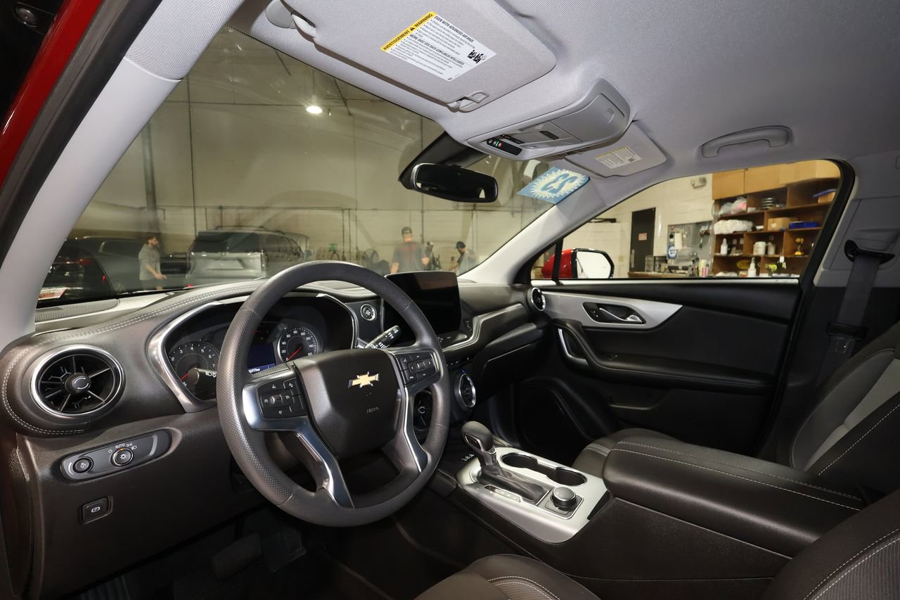 2023 Chevrolet Blazer 2LT photo 9