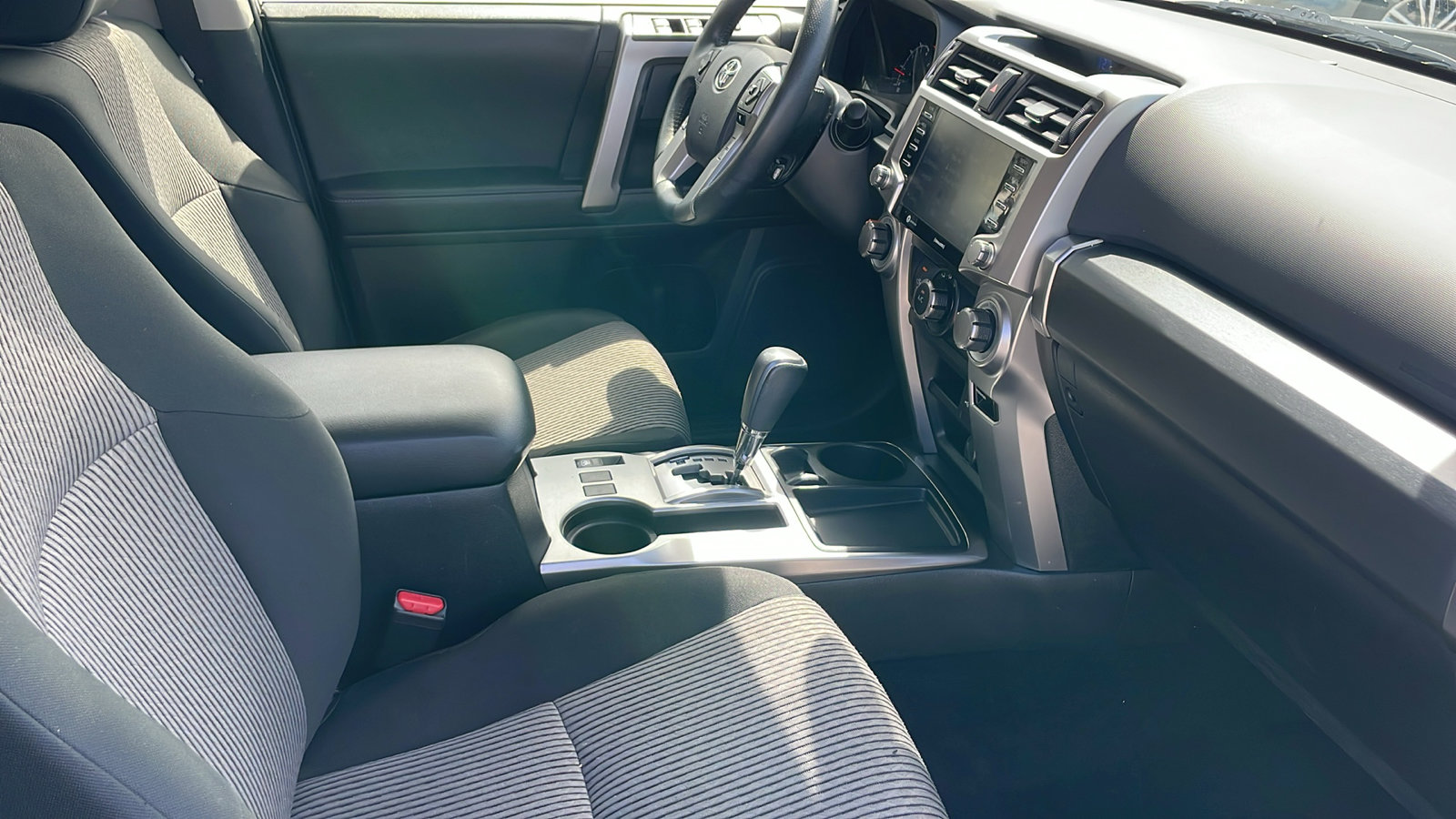 2023 Toyota 4Runner SR5 photo 24