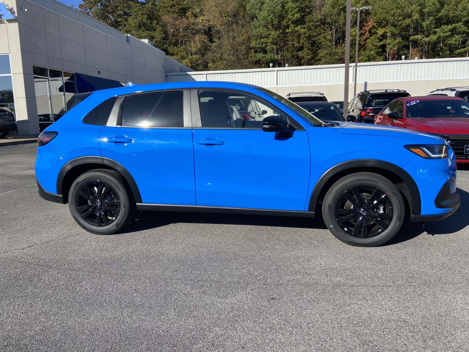 2026 Honda HR-V Sport 2WD photo 2