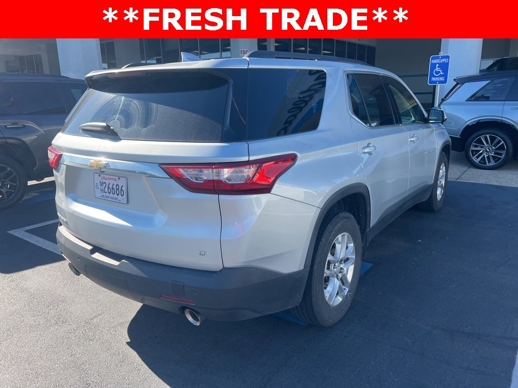 2019 Chevrolet Traverse Cloth 1LT photo 3