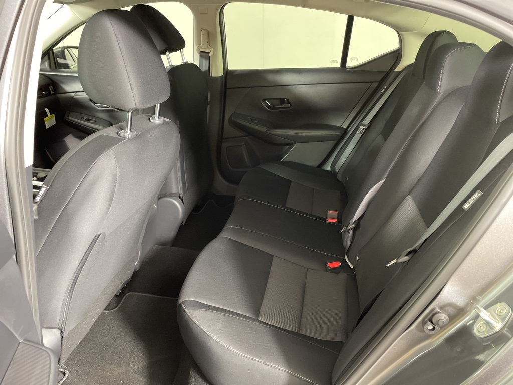 2025 Nissan Sentra SV photo 35