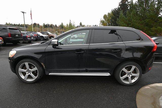 Used 2011 Volvo XC60 T6 R-Design with VIN YV4902DZ5B2218452 for sale in Bozeman, MT
