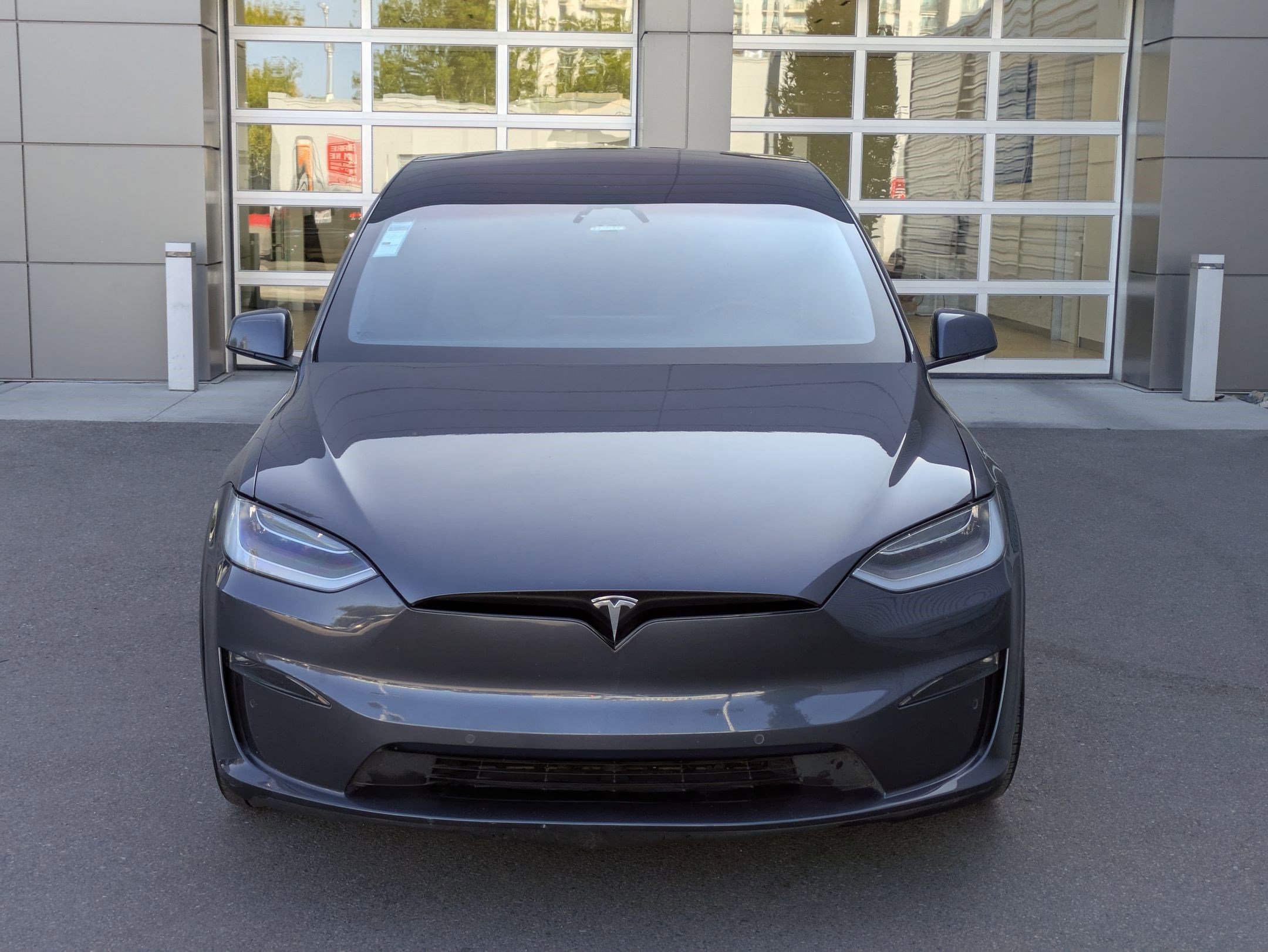 2022 Tesla Model X Plaid photo 9