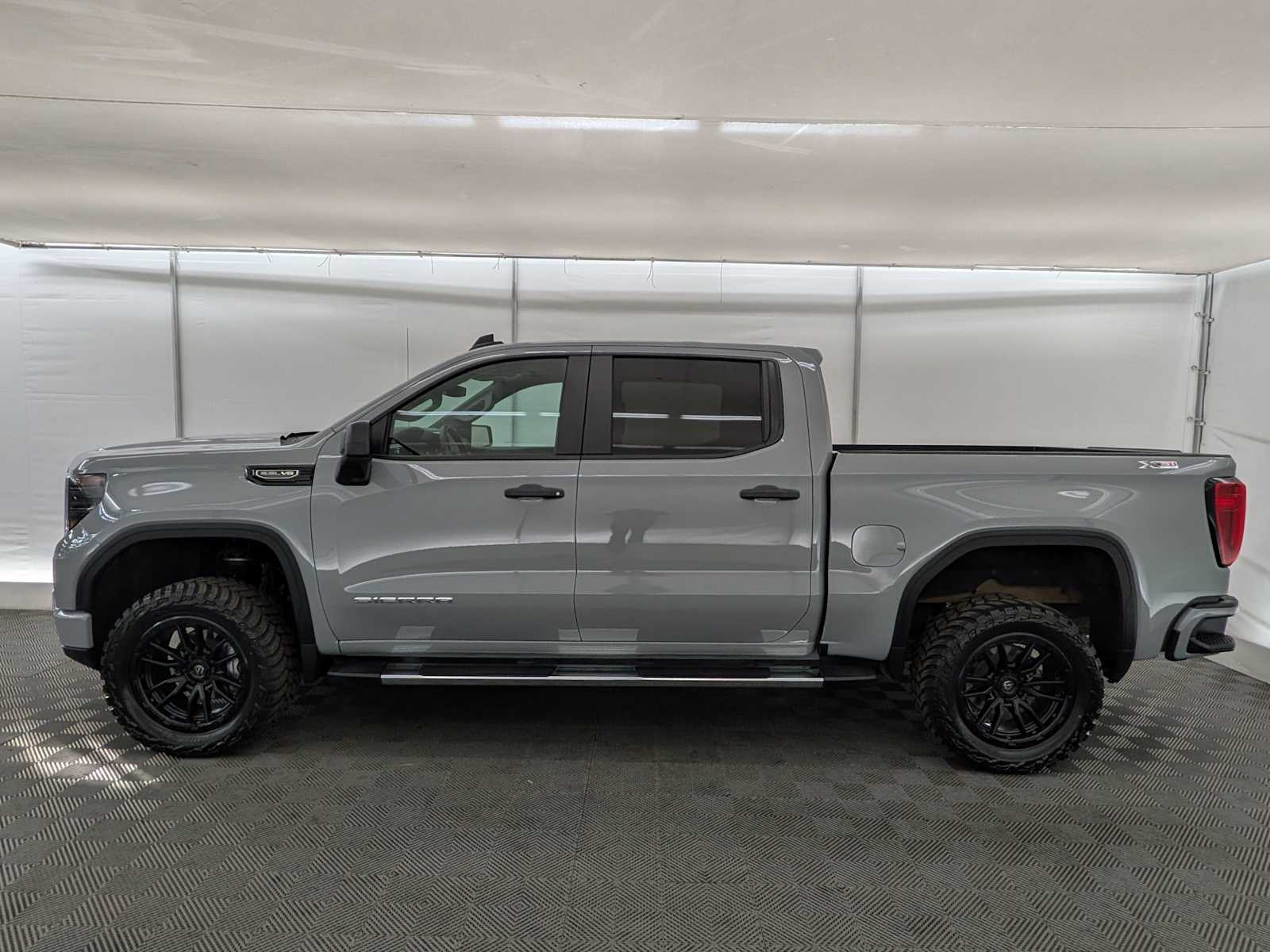 2025 Gmc Sierra 1500 Pro photo 2