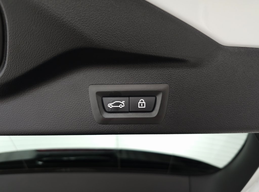 2022 BMW X5 - Image 6