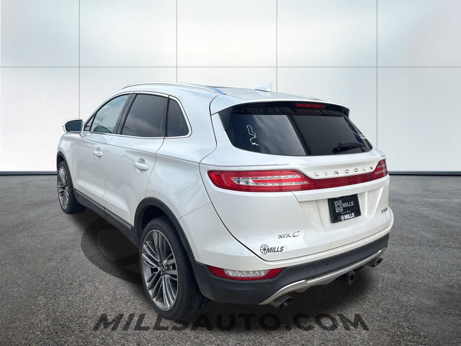 2015 Lincoln MKC Base photo 4