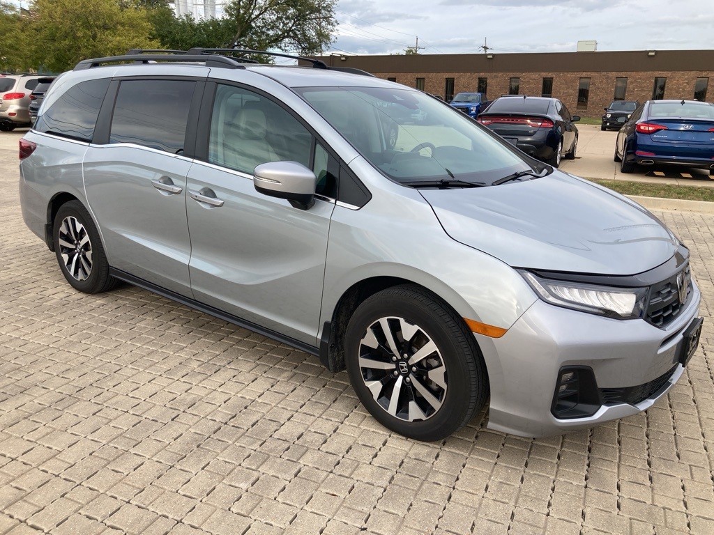 2025 Honda Odyssey EX-L photo 3