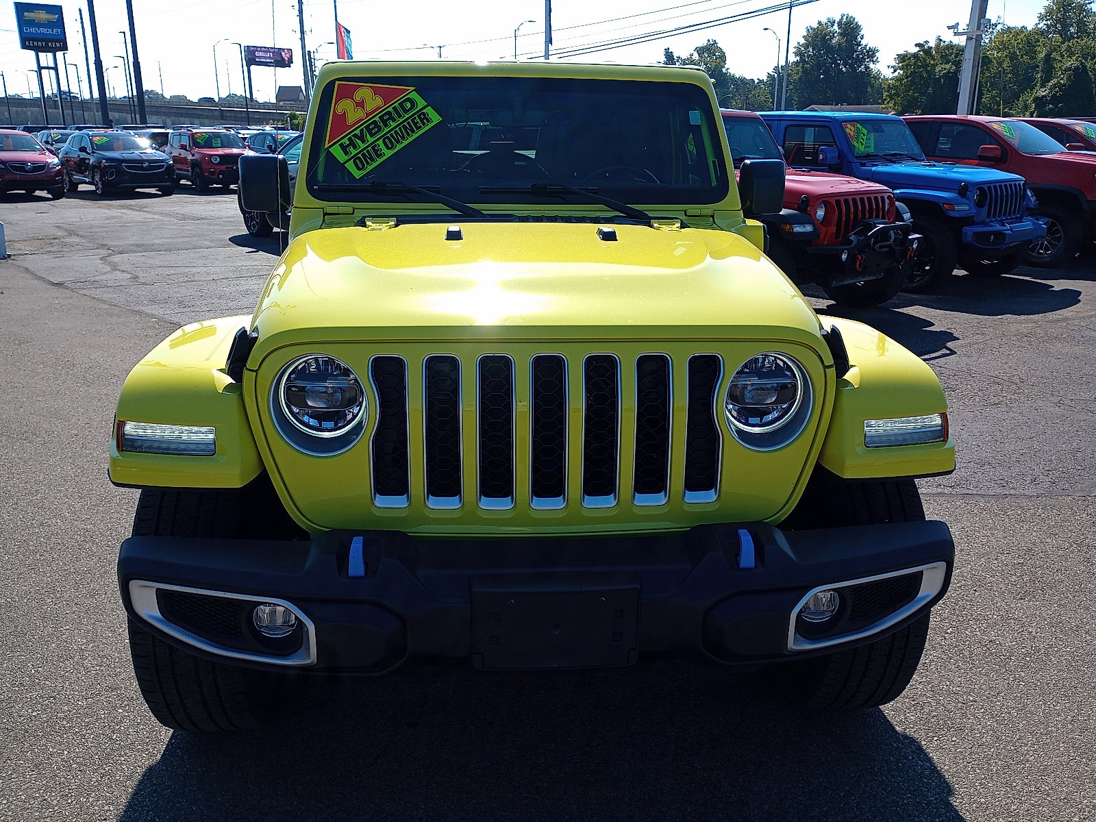 2022 Jeep Wrangler 4xe Unlimited Sahara photo 3