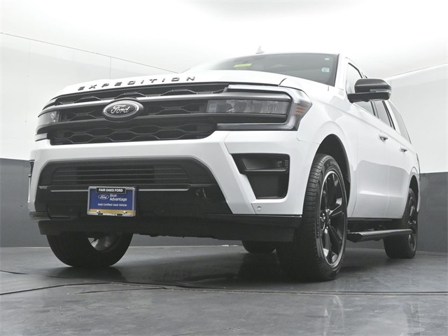 2024 Ford Expedition MAX Limited photo 39