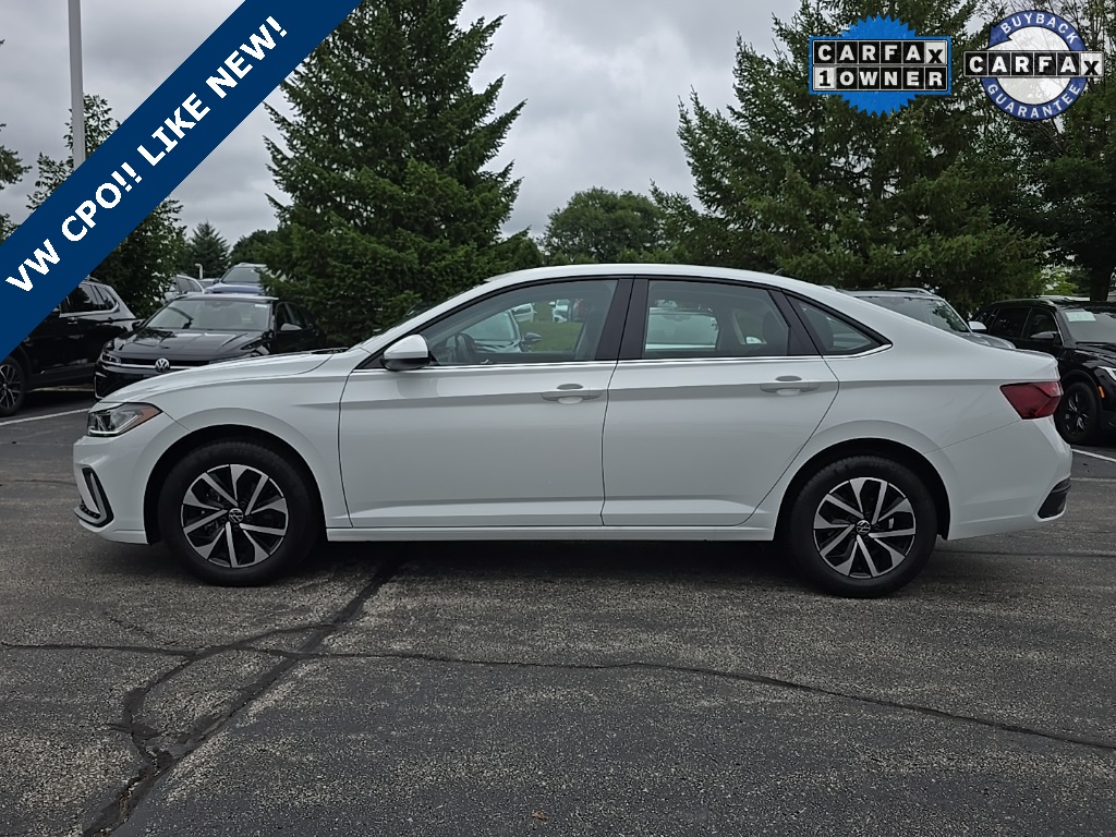 2025 Volkswagen Jetta 1.5T S photo 3