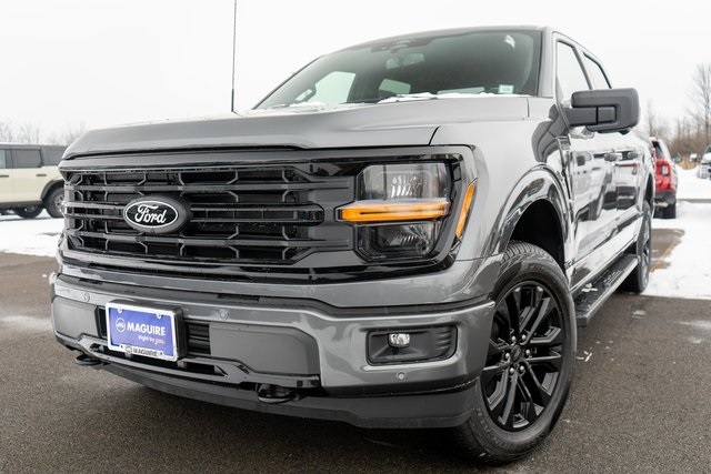 2025 Ford F-150 XLT's photo