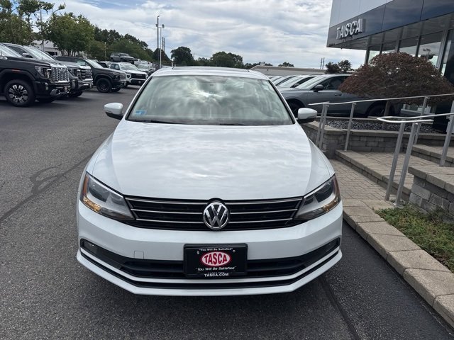 Used 2015 Volkswagen Jetta SE with VIN 3VWD17AJ9FM236714 for sale in Woonsocket, RI