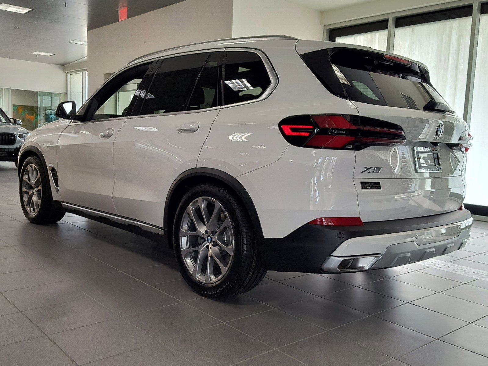 New 2025 BMW X5 xDrive40i Sport Utility in Lafayette #S9X08646 | Moss BMW
