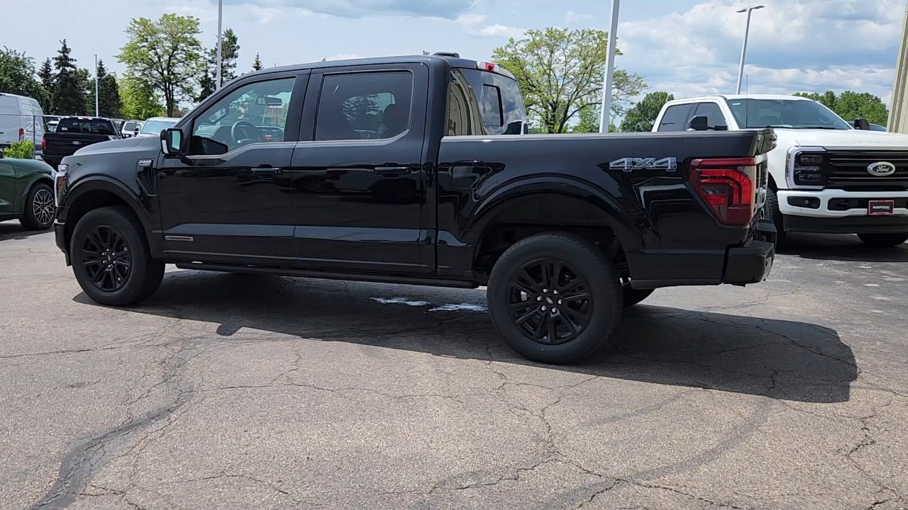 2025 Ford F-150 Platinum photo 3