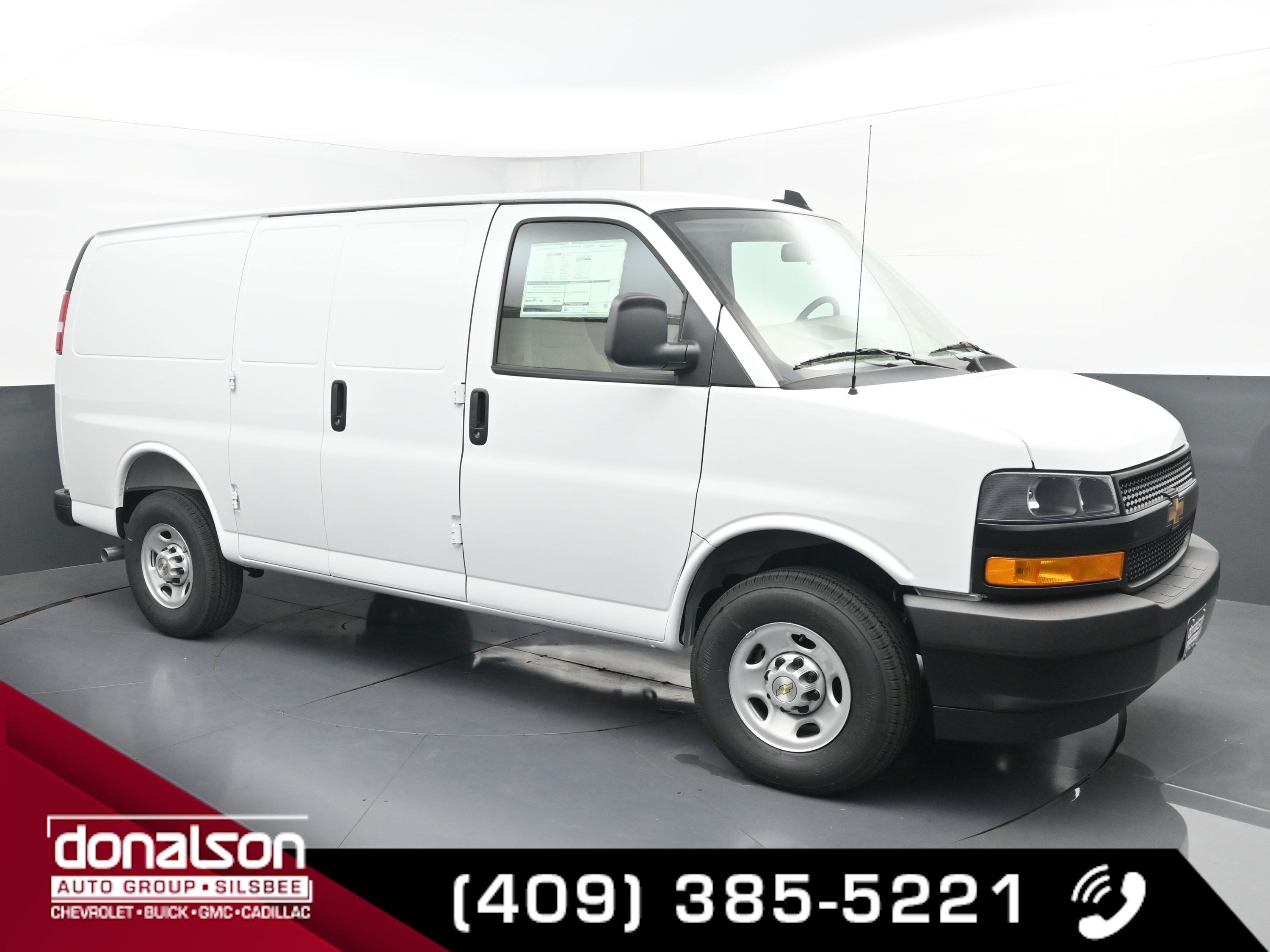 2025 Chevrolet Express Cargo Work Van's photo