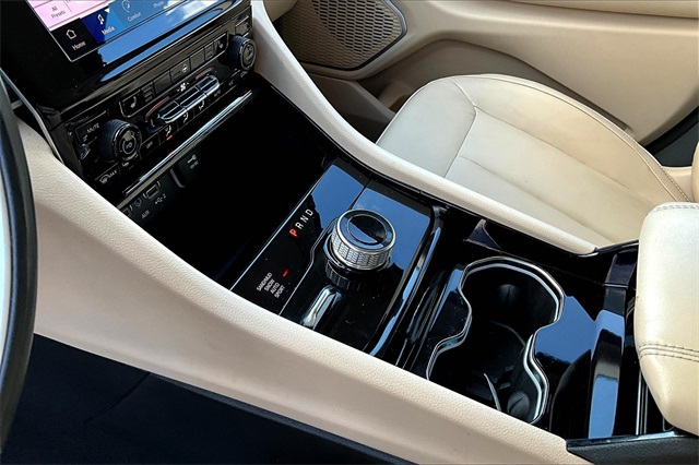 2022 Jeep Grand Cherokee Limited photo 18