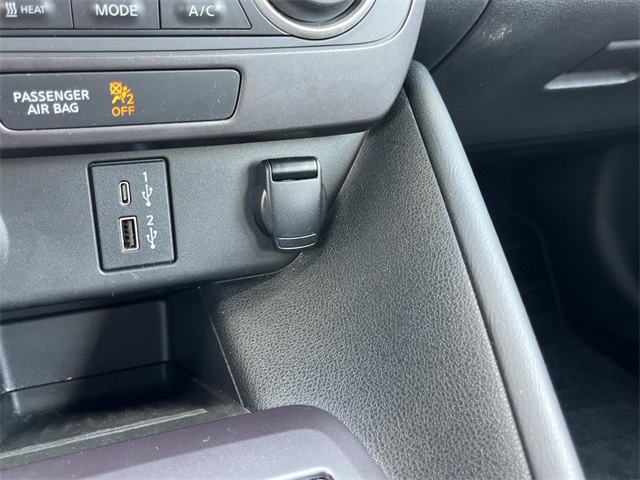 2023 Nissan Leaf S photo 31
