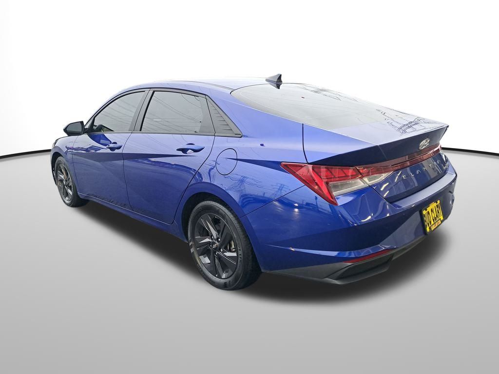 2021 Hyundai Elantra Hybrid Blue photo 3