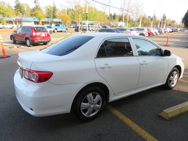 2012 Toyota Corolla L photo 5