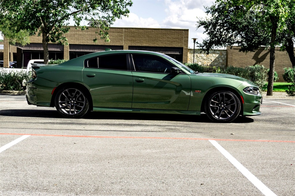 2023 Dodge Charger R/T Scat Pack photo 4