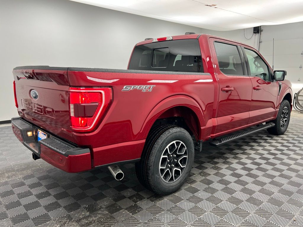 2022 Ford F-150 XLT photo 16