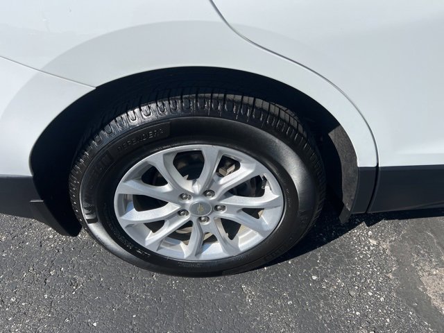 2020 Chevrolet Equinox LT photo 21
