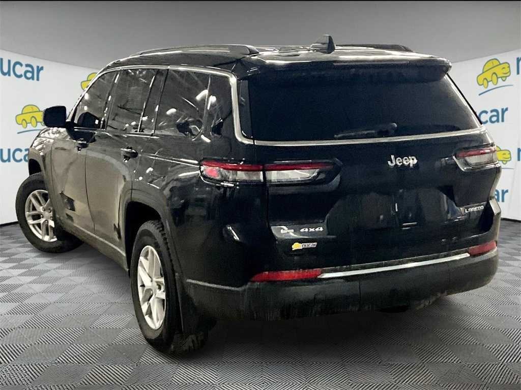 2022 Jeep Grand Cherokee Laredo photo 4