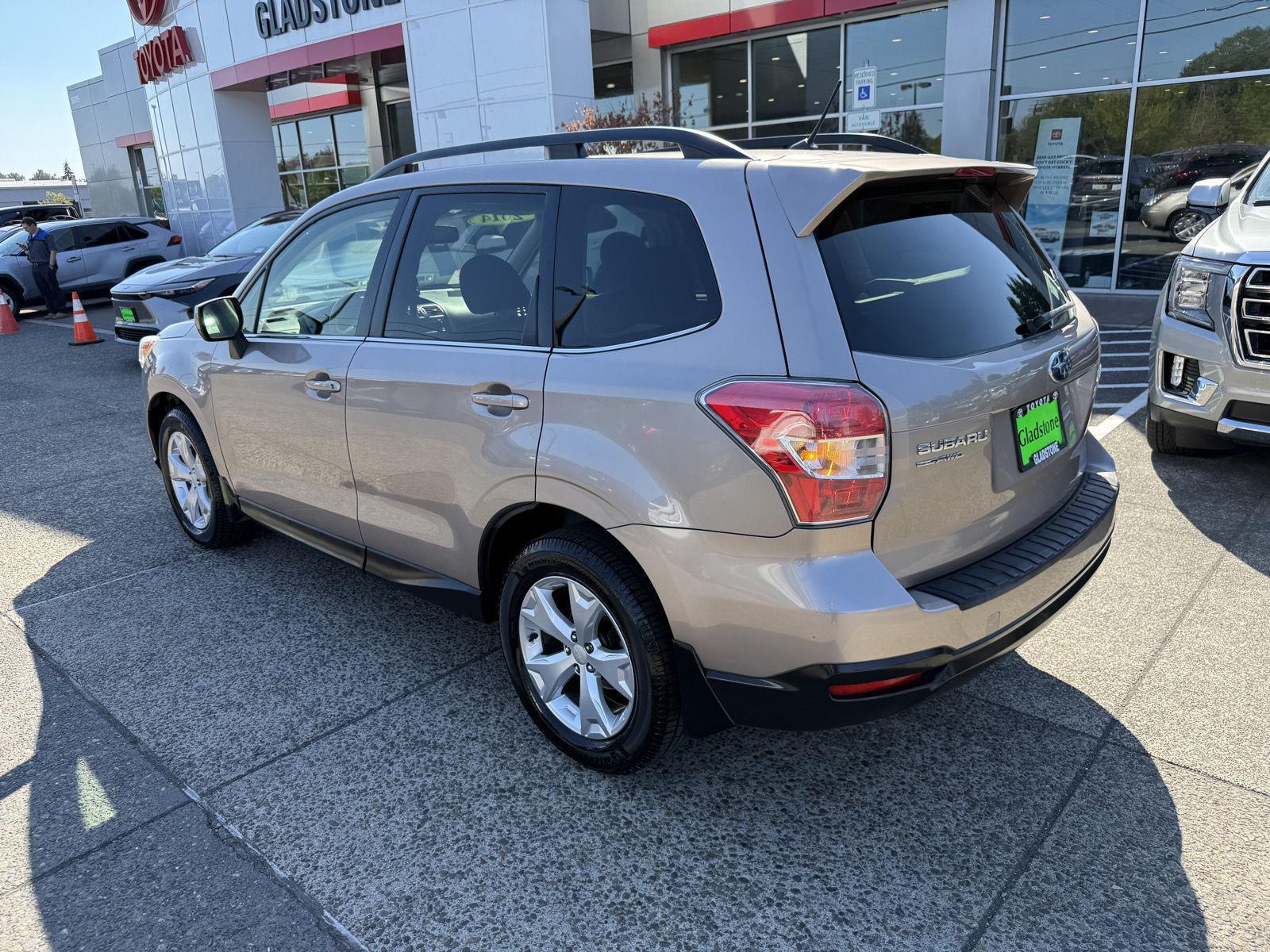2014 Subaru Forester 2.5i Limited photo 2