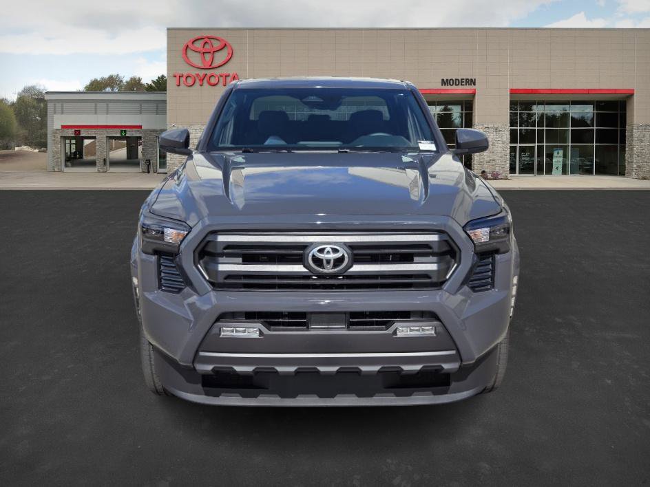 2025 Toyota Tacoma SR5 photo 2