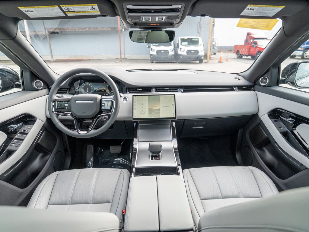 2026 Land Rover Range Rover Evoque S photo 17