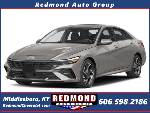 2025 Hyundai Elantra SEL's photo