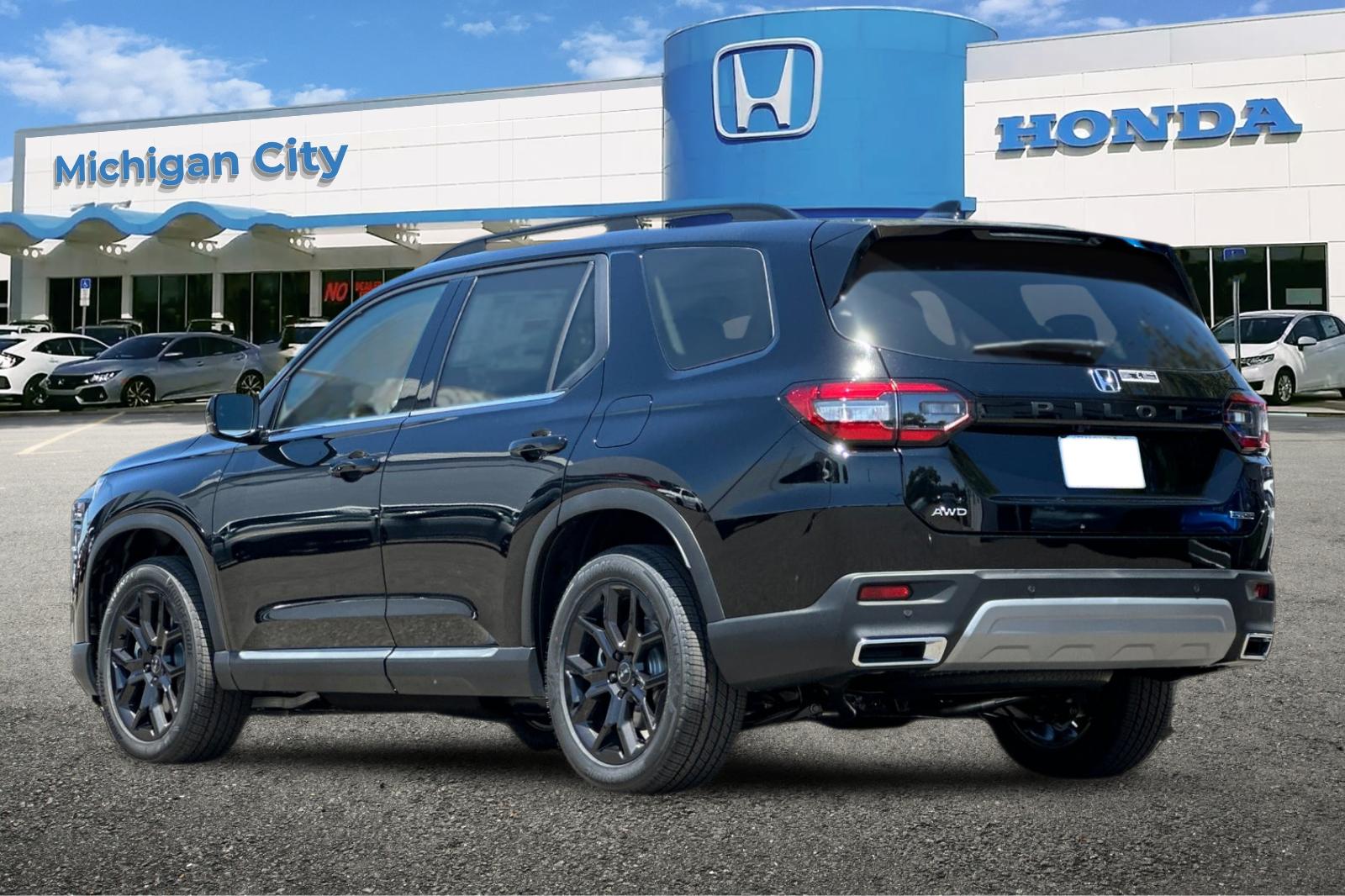 2025 Honda Pilot Touring photo 2