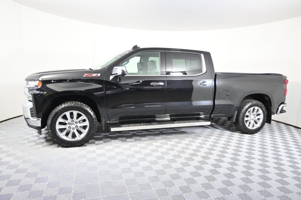 Used 2022 Chevrolet Silverado 1500 Limited LTZ with VIN 1GCUYGED0NZ125856 for sale in Forest Lake, Minnesota