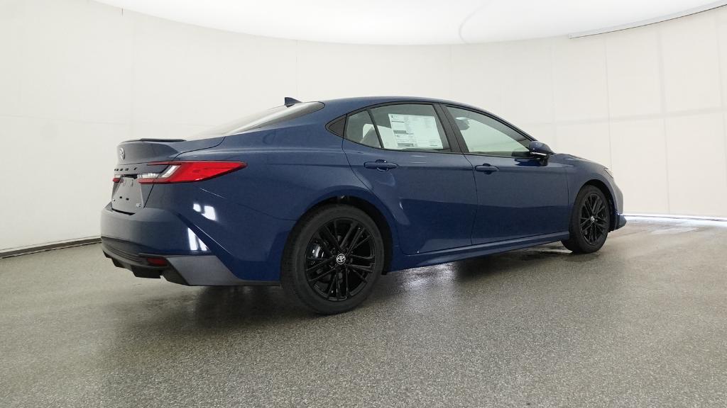 2026 Toyota Camry SE photo 21