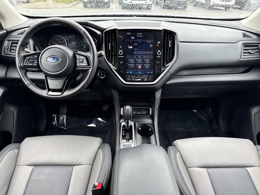 2024 Subaru Ascent Onyx Edition photo 17