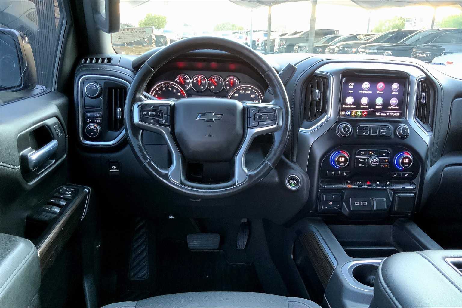 2020 Chevrolet Silverado 1500 RST photo 5