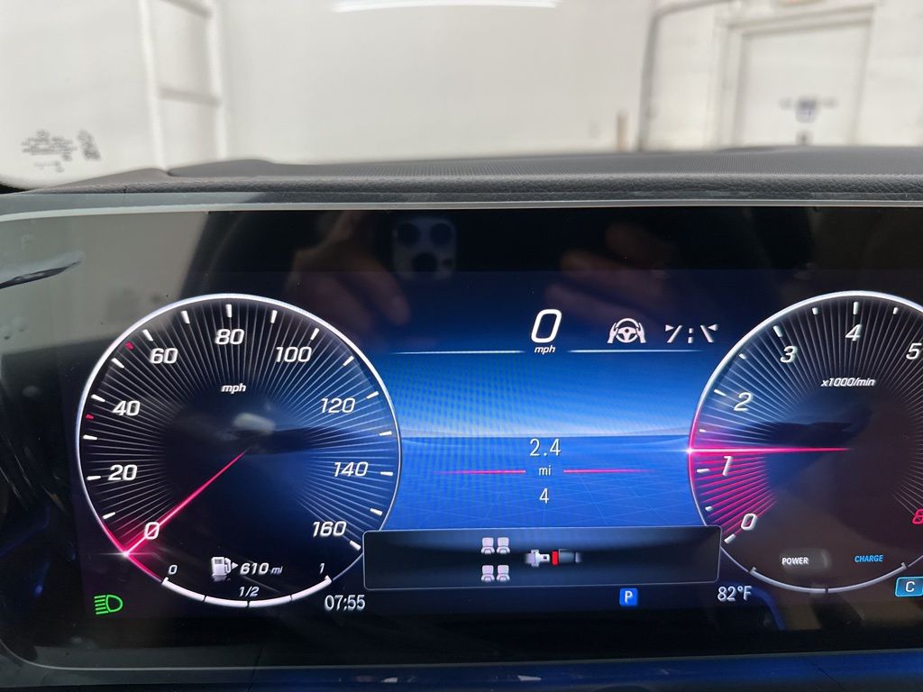 2026 Mercedes Benz GLS 580 4MATIC photo 9