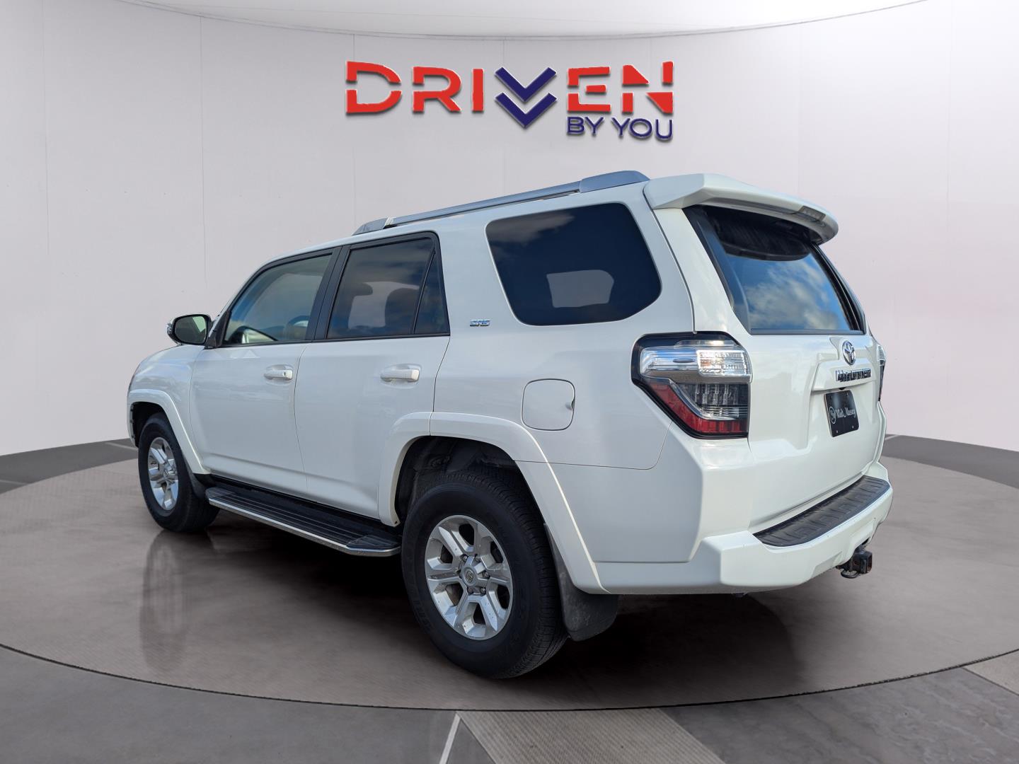 2015 Toyota 4Runner SR5 Premium photo 2