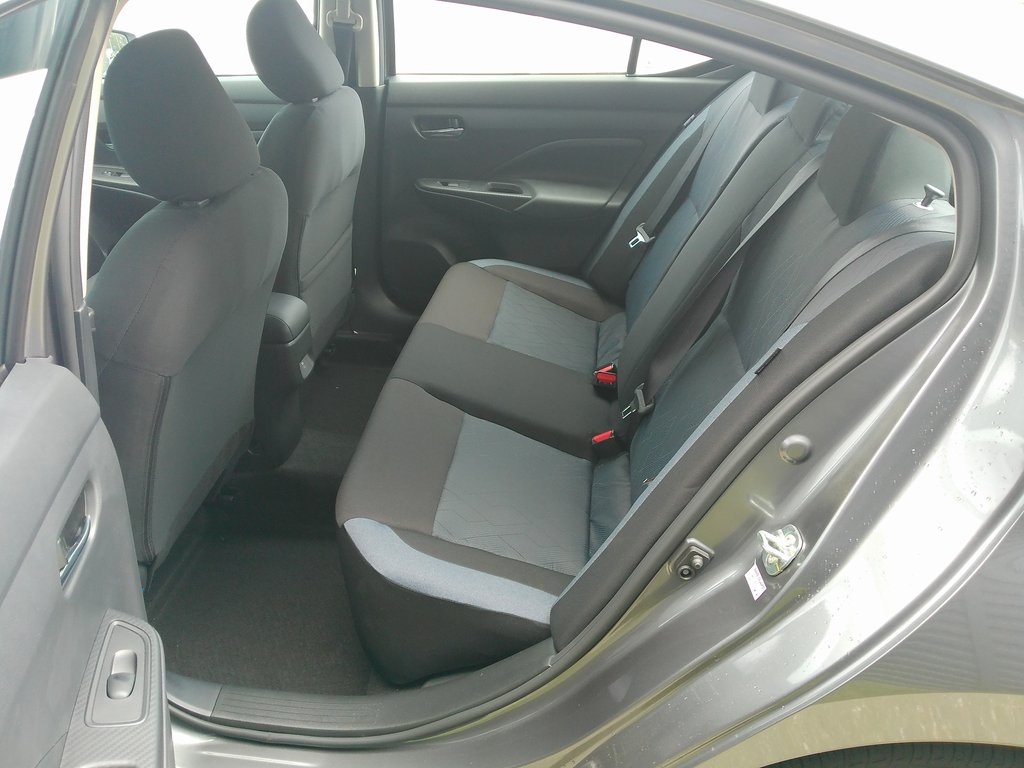 2025 Nissan Versa SV photo 20