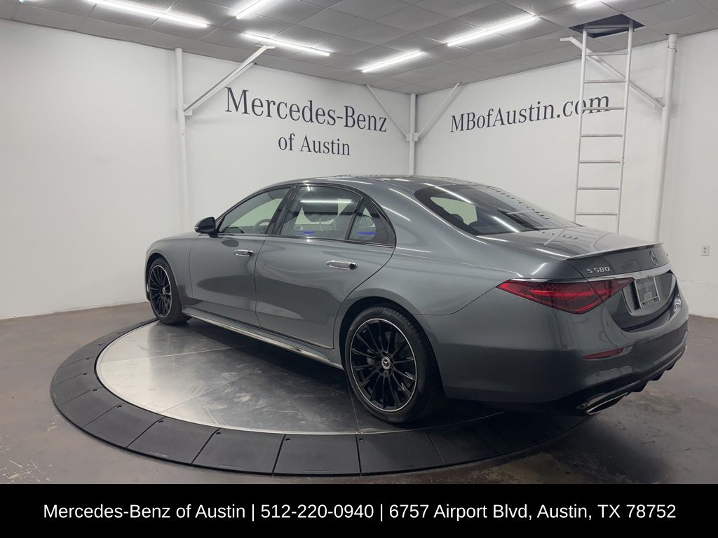2025 Mercedes Benz S 580 4MATIC photo 5