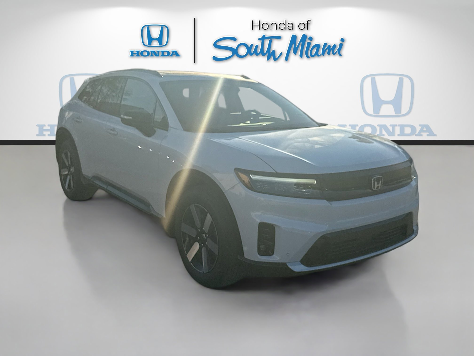 2026 Honda Prologue Touring's photo