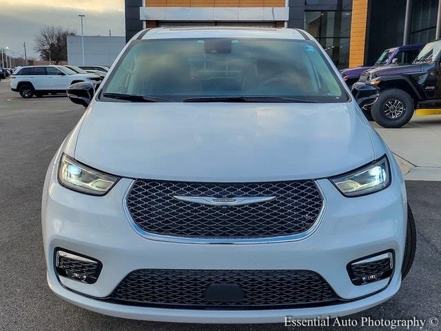2024 CHRYSLER PACIFICA - Image 4